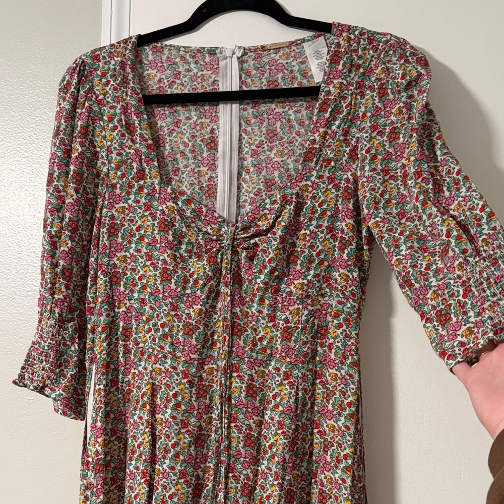 Tahari Floral Sweetheart Neckline 3/4 Sleeve Midi Dress